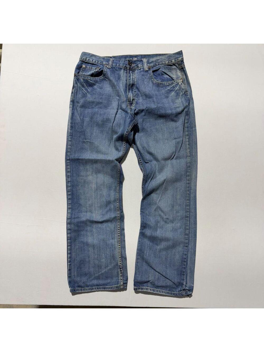 Flypaper Jeans boot cut denim Medium wash, embroidered back pockets